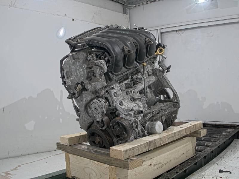 2014 NISSAN CUBE (1.8L, VIN A, 4th digit, MR18DE), California emissions, MT Used Engine