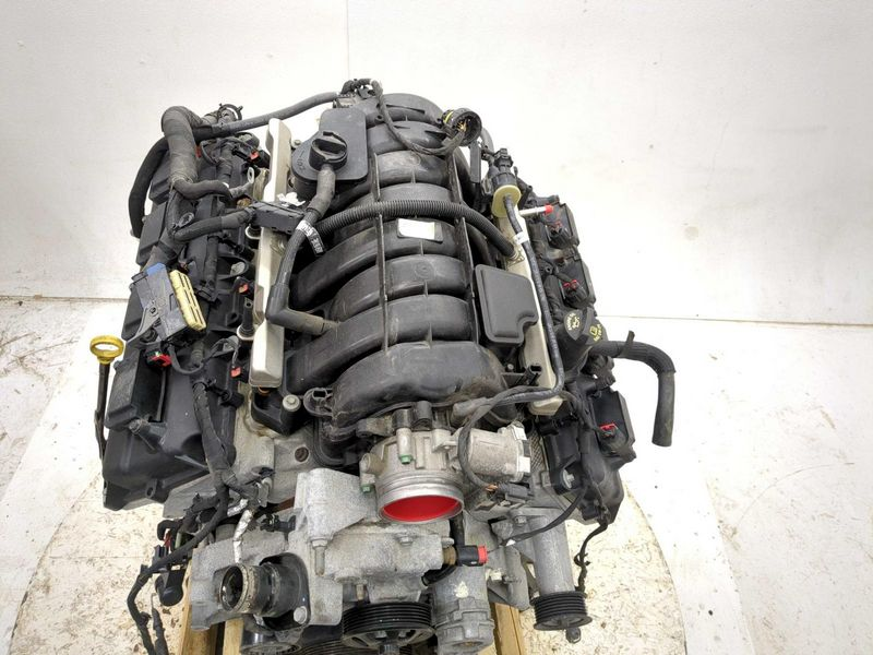 2018 DODGE CHARGER 5.7L (VIN T, 8th digit), RWD Used Engine
