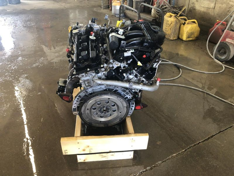 2016 NISSAN FRONTIER 4.0L (VIN A, 4th digit, VQ40DE) Used Engine