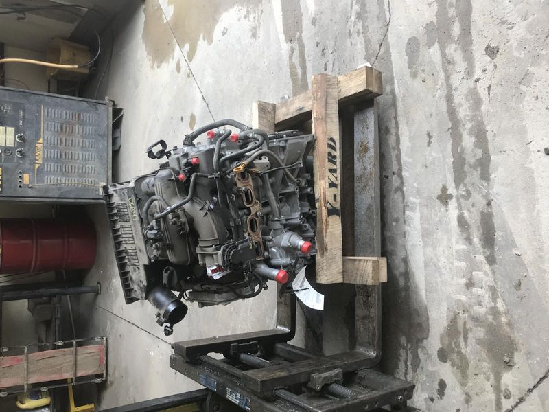 2015 NISSAN FRONTIER 2.5L (VIN B, 4th digit, QR25DE) Used Engine