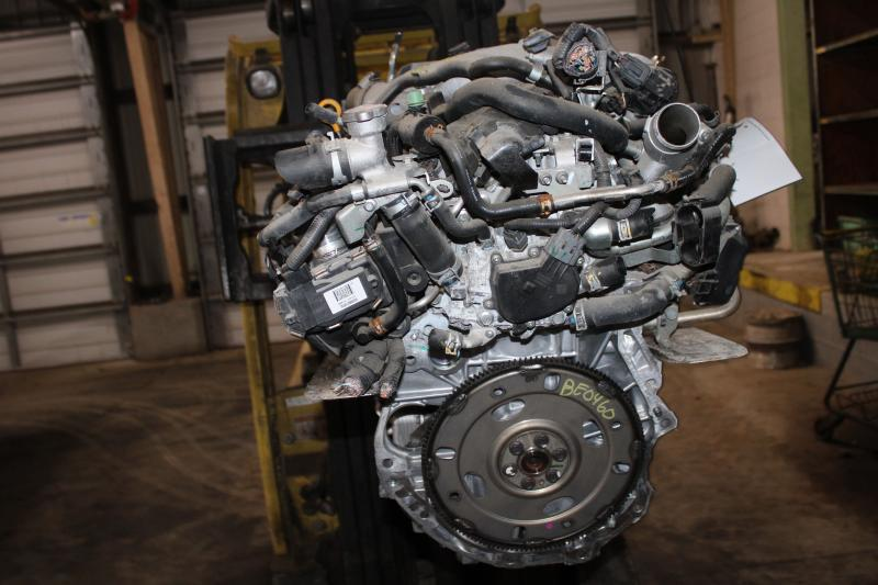 2016 NISSAN JUKE (1.6L, MR16DDT), VIN A (4th digit), AT (CVT), SL Used Engine