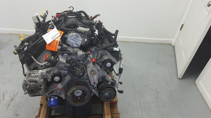 2019 DODGE DURANGO 5.7L (VIN T, 8th digit) Used Engine