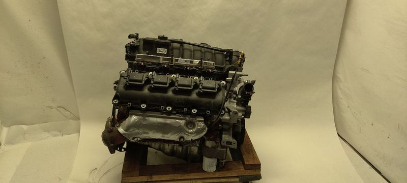2018 DODGE DURANGO 6.4L (VIN J, 8th digit) Used Engine