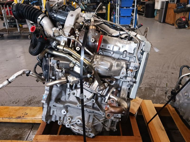 2015 NISSAN JUKE (1.6L, MR16DDT), VIN A (4th digit), AT (CVT), S, thru 02/28/15 Used Engine