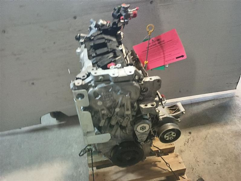 2015 NISSAN JUKE (1.6L, MR16DDT), VIN A (4th digit), AT (CVT), SL, thru 02/28/15 Used Engine
