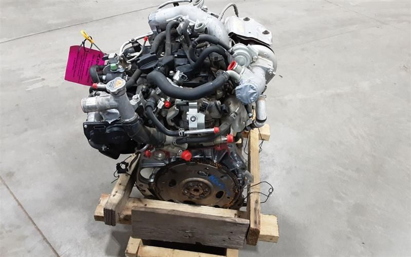 2013 NISSAN JUKE (1.6L, VIN A, 4th digit, MR16DDT), AT (CVT) Used Engine