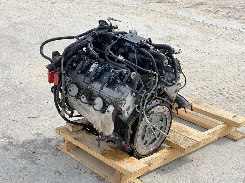 2005 HUMMER H2 (6.0L, VIN U, 8th digit, opt LQ4)(6.0L, VIN U, 8th digit, opt LQ4) Used Engine
