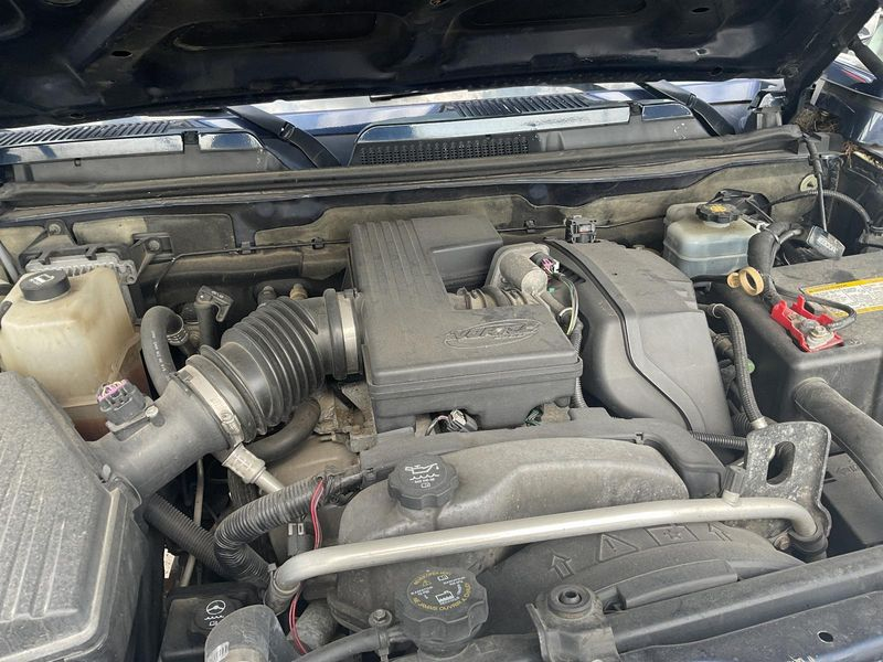 2007 HUMMER H3 (3.7L, VIN E, 8th digit, opt LLR) Used Engine