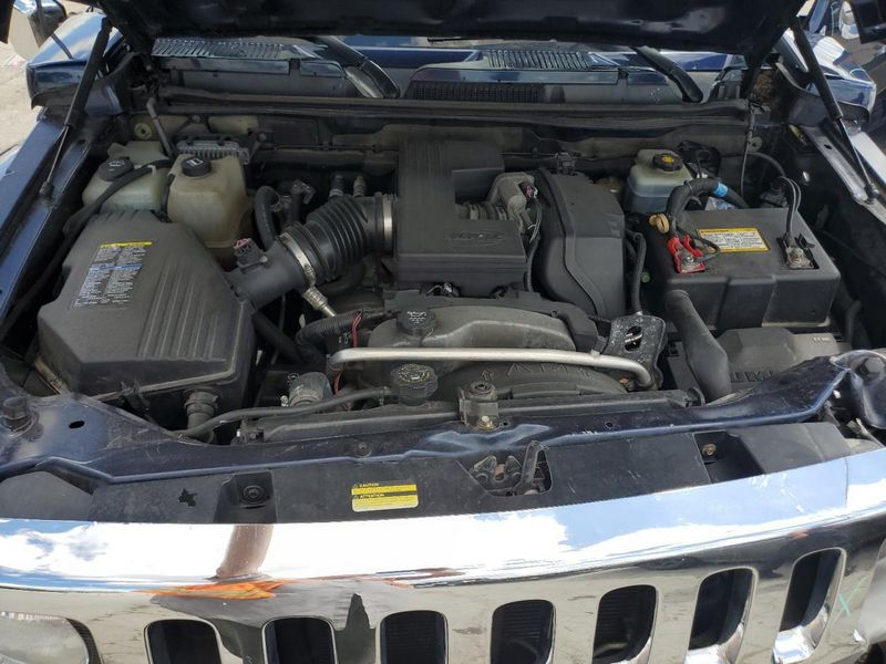 2007 HUMMER H3 (3.7L, VIN E, 8th digit, opt LLR) Used Engine