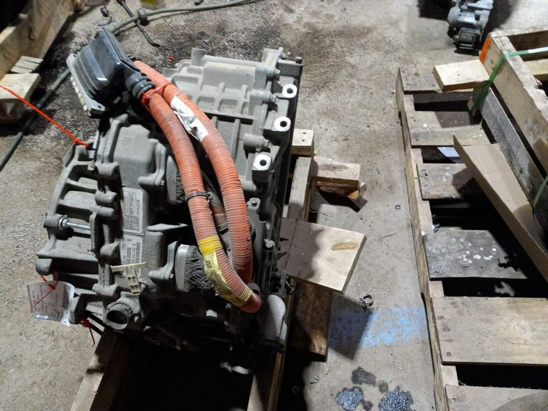 2014 Ford Fusion AT, 2.0L, VIN U (8th digit, hybrid), Energi Titanium (plug in) Used Transmission