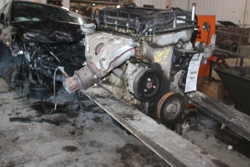 2015 DODGE JOURNEY 2.4L (VIN B, 8th digit), 4 speed transmission Used Engine