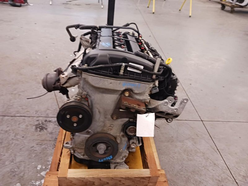 2013 DODGE JOURNEY 2.4L (VIN B, 8th digit), 6 speed transmission Used Engine