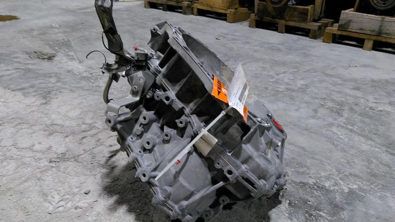 2019 NISSAN ROGUE (AT), (CVT), 2.5L, VIN 5 (1st digit, USA built), FWD Used Transmission