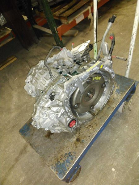 2015 NISSAN ROGUE AT, (CVT), VIN J (1st digit, Japan built), 4x2 (FWD), w/o tow package Used Transmission