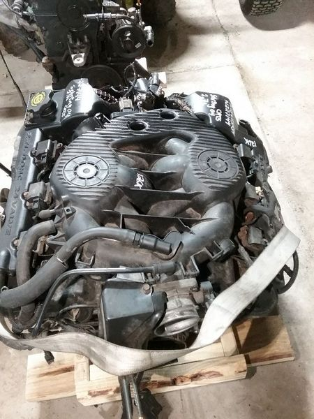 2004 DODGE STRATUS Sdn, 2.7L, VIN R (8th digit), 32 tone ring, w/o leak detection pump port Used Engine