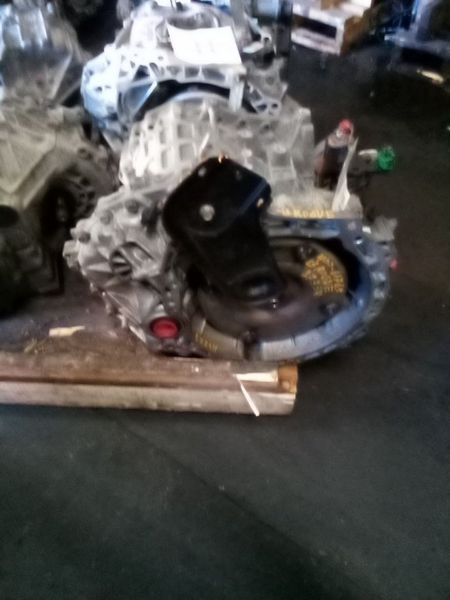2011 NISSAN ROGUE AT, (CVT), 4x2 (FWD), w/o tow package Used Transmission