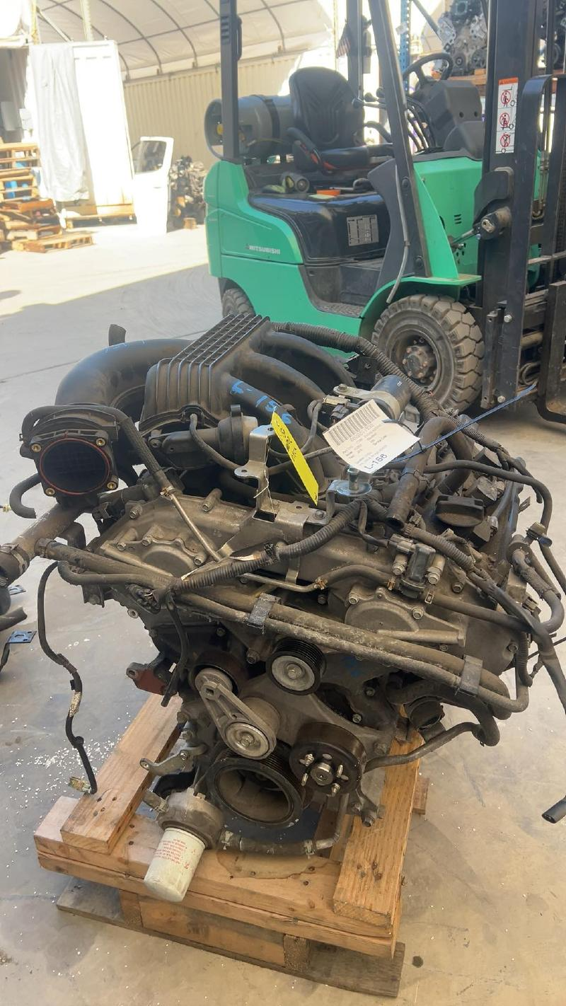2013 NISSAN NV1500 (4.0L, VIN B, 4th digit, VQ40DE) Used Engine