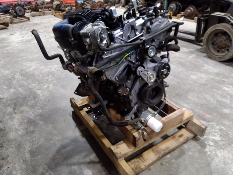 2013 NISSAN NV1500 (4.0L, VIN B, 4th digit, VQ40DE) Used Engine