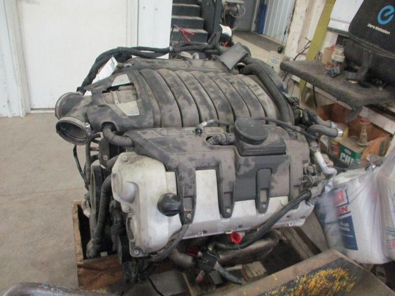 2011 PORSCHE PANAMERA 4.8L, VIN B (5th digit), AWD Used Engine