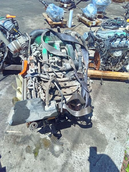 2013 NISSAN NV1500 (4.0L, VIN B, 4th digit, VQ40DE) Remanufacture Engine