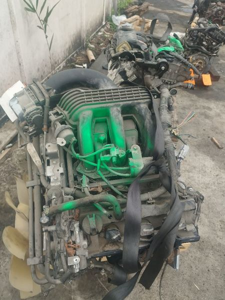 2018 NISSAN NV2500 4.0L (VIN B, 4th digit, VQ40DE) Used Engine