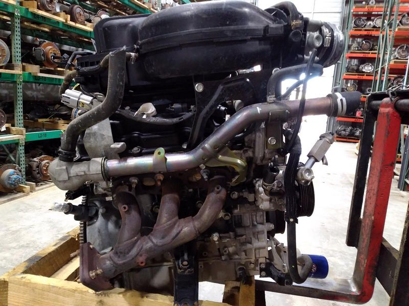 2017 NISSAN NV2500 4.0L (VIN B, 4th digit, VQ40DE) Used Engine