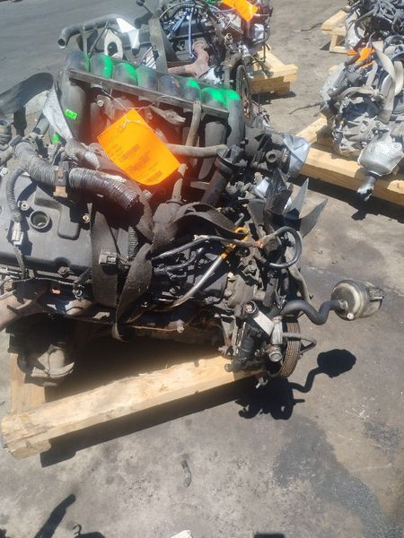 2016 NISSAN NV2500 5.6L (VIN A, 4th digit, VK56DE) Used Engine