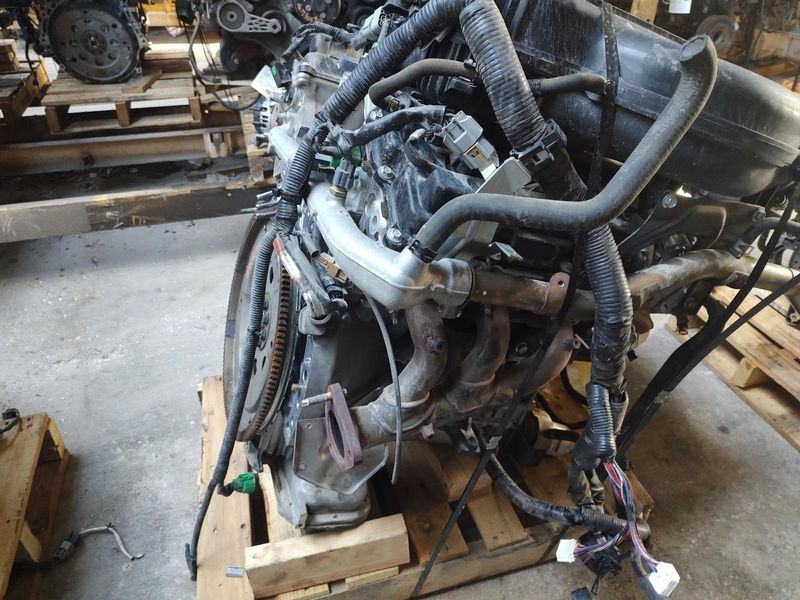 2016 NISSAN NV2500 4.0L (VIN B, 4th digit, VQ40DE) Used Engine