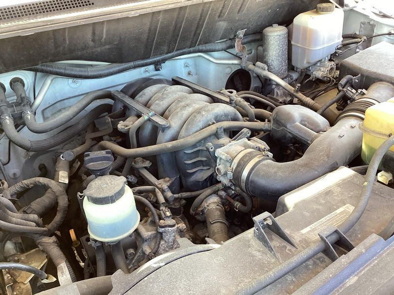 2012 NISSAN NV2500 5.6L (VIN A, 4th digit, VK56DE) Used Engine