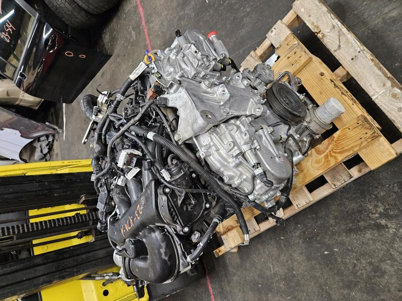 2018 NISSAN MURANO (3.5L, VIN A, 4th digit, VQ35DE) Used Engine