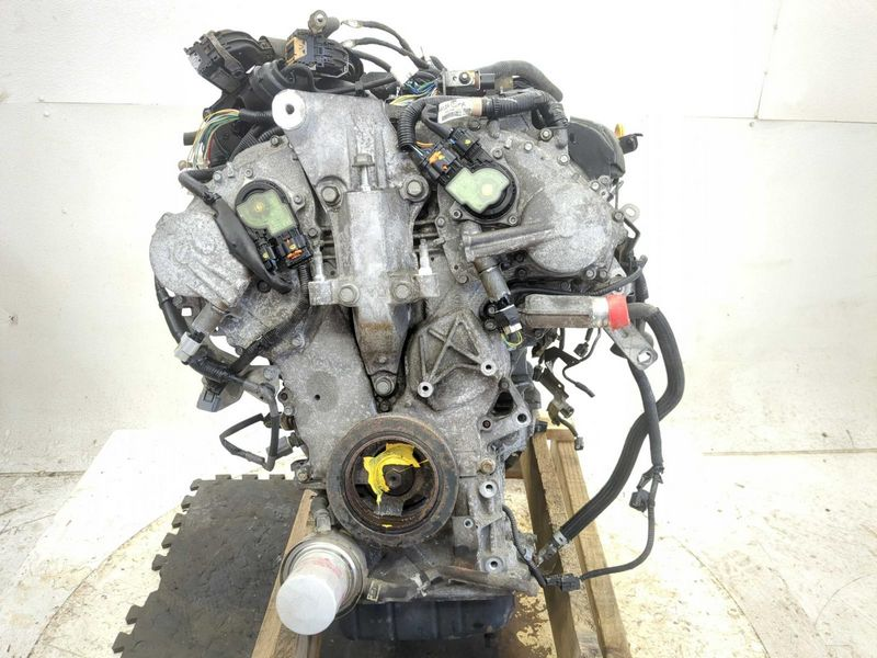 2020 NISSAN PATHFINDER (3.5L, VIN D, 4th digit, VQ35DD) Used Engine