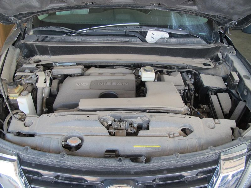 2020 NISSAN PATHFINDER (3.5L, VIN D, 4th digit, VQ35DD) Used Engine