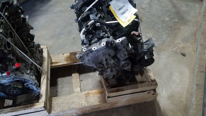 2019 NISSAN SENTRA 1.6L (VIN C, 4th digit, MR16DDT), CVT Used Engine