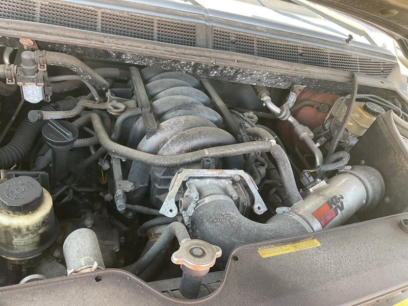 2004 NISSAN TITAN (5.6L, VIN A, 4th digit, VK56DE) Used Engine