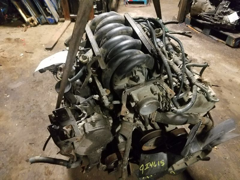 2004 NISSAN TITAN (5.6L, VIN A, 4th digit, VK56DE) Used Engine