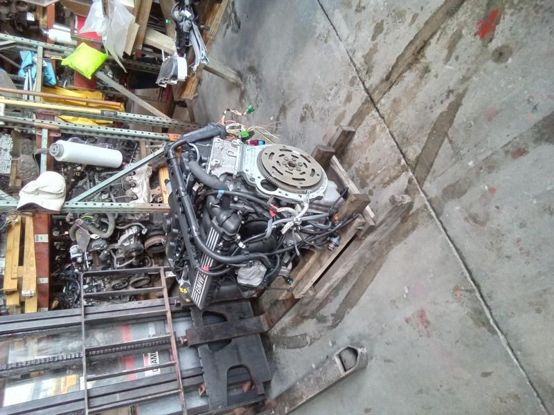 2007 BMW 328I (3.0L), N52N engine, RWD, AT Used Engine