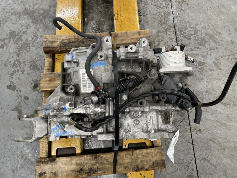 2016 Jeep COMPASS AT, CVT, 2.4L, 4WD, off road crawl ratio (opt DAW) Used Transmission