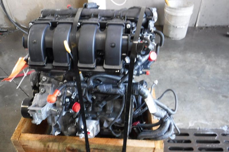 2013 NISSAN SENTRA (1.8L, VIN A, 4th digit, MR18DE), Federal emissions Used Engine