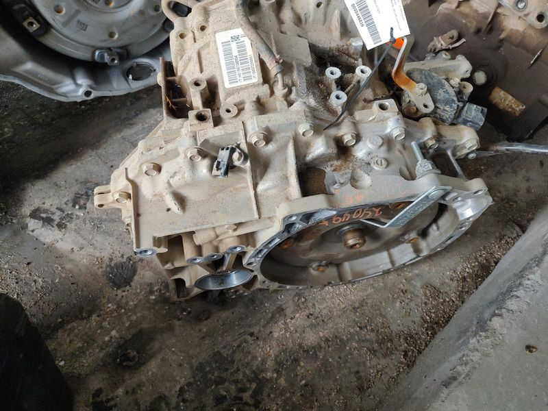2012 Jeep COMPASS AT, (CVT), 2.4L, 4WD, w/o off road crawl ratio Used Transmission