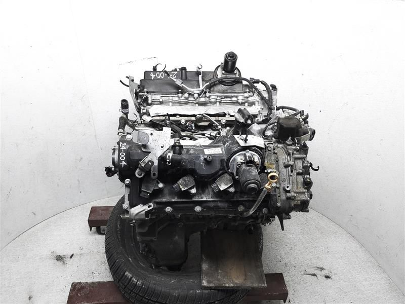 2021 NISSAN TITAN (5.6L, VIN A, 4th digit, 8 cylinder, gasoline) Used Engine