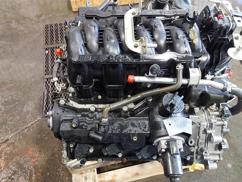 2020 NISSAN TITAN (5.6L, VIN A, 4th digit, 8 cylinder, gasoline) Used Engine
