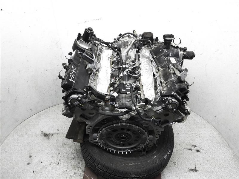 2019 NISSAN TITAN (5.6L, VIN A, 4th digit, 8 cylinder, gasoline) Used Engine