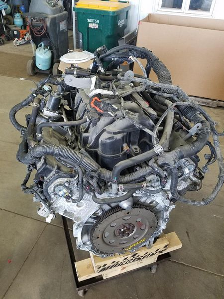 2016 NISSAN TITAN XD 5.6L, (VIN A, 4th digit, 8 cylinder, gasoline) Used Engine