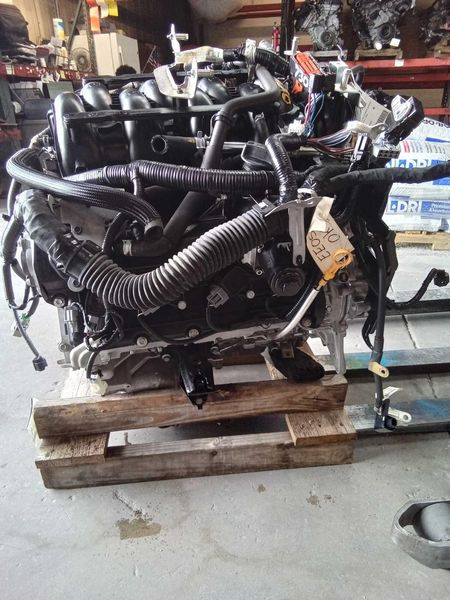 2021 NISSAN TITAN XD (5.6L, VIN A, 4th digit, 8 cylinder, gasoline) Used Engine