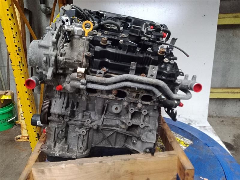 2018 NISSAN PATHFINDER (3.5L, VIN D, 4th digit, VQ35DD) Used Engine
