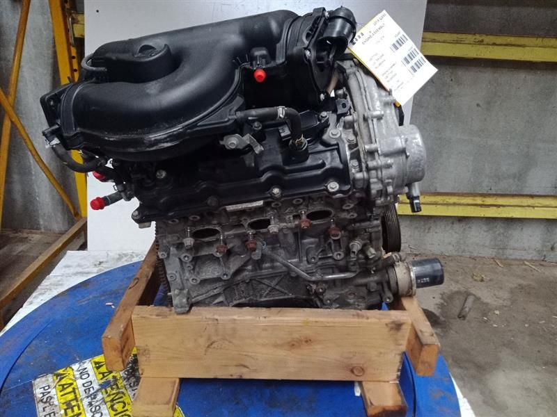 2018 NISSAN PATHFINDER (3.5L, VIN D, 4th digit, VQ35DD) Used Engine