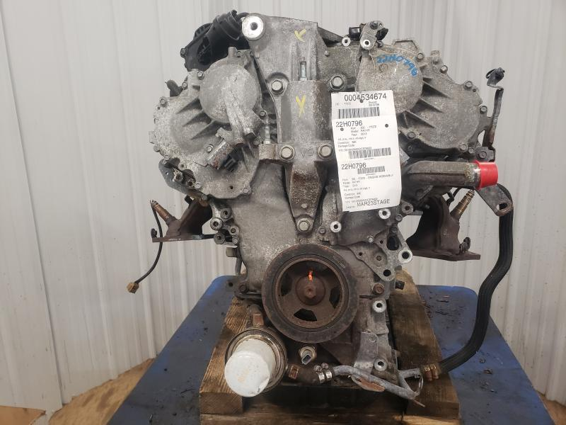 2013 NISSAN PATHFINDER (3.5L, VIN A, 4th digit, VQ35DE) Used Engine