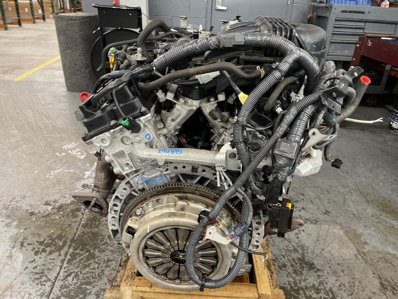 2010 NISSAN PATHFINDER 4.0L (VIN A, 4th digit, VQ40DE) Used Engine