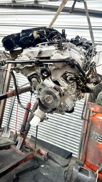 2006 NISSAN PATHFINDER (4.0L, VIN A, 4th digit, VQ40DE) Used Engine