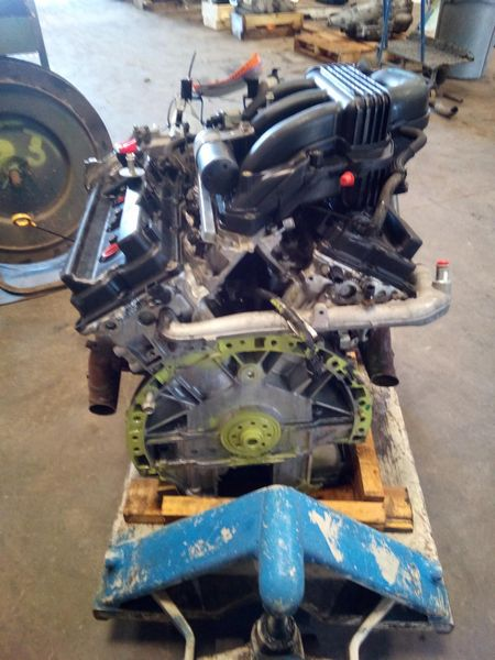 2006 NISSAN PATHFINDER (4.0L, VIN A, 4th digit, VQ40DE) Used Engine
